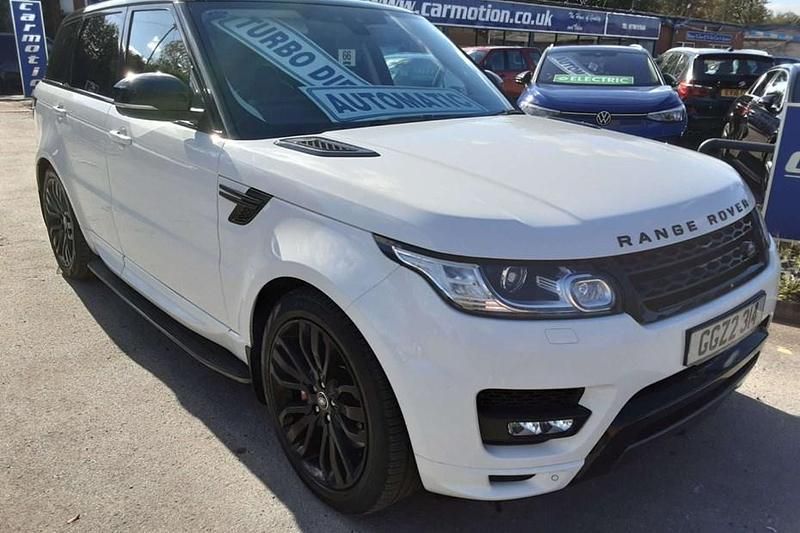 White Used 2017 Land Rover Range Rover Sport HSE Dynamic SUV | £15,971 (Expensive) - Image 1/1