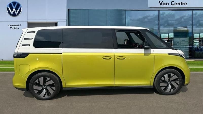 Used VW ID. Buzz Pro 210 kW (286 HP) 2024 White MPV