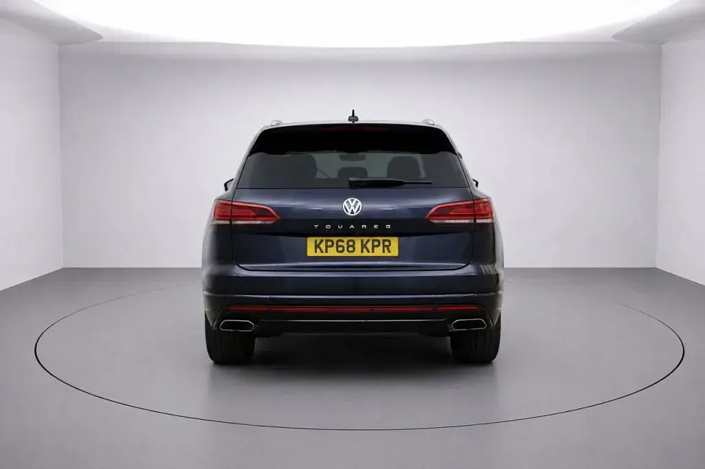 Used VW Touareg R-line 286 HP (210 kW) 2018 Blue SUV