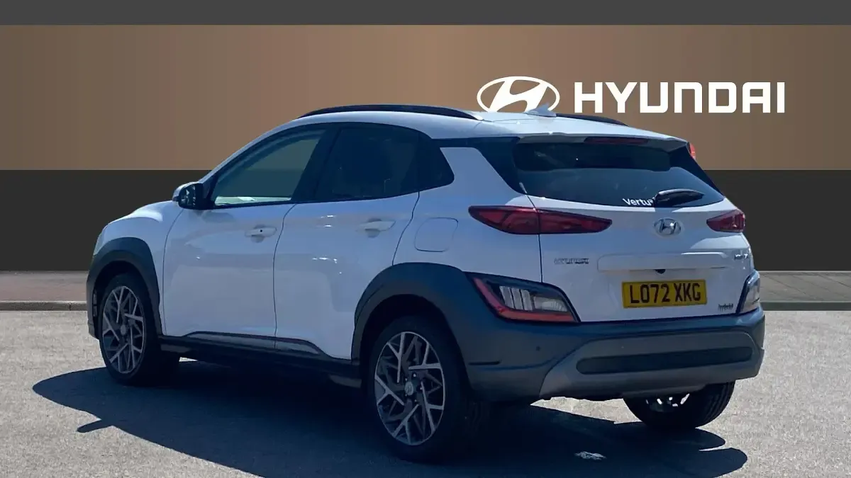 Used Hyundai Kona Ultimate 141 HP (103 kW) 2023 White SUV