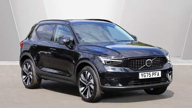 Used 2026 Volvo XC40 Ultra SUV | £38,995 (Expensive) - Image 1/3