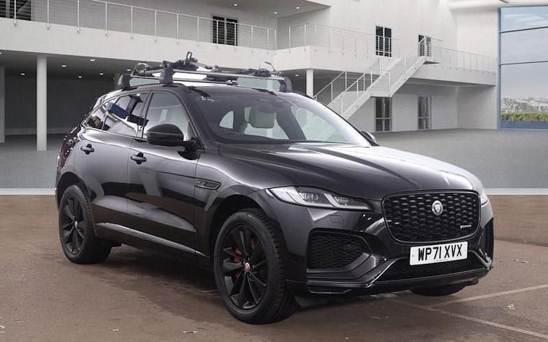 Used Jaguar F-Pace R-Dynamic 404 HP (297 kW) 2022 Black SUV