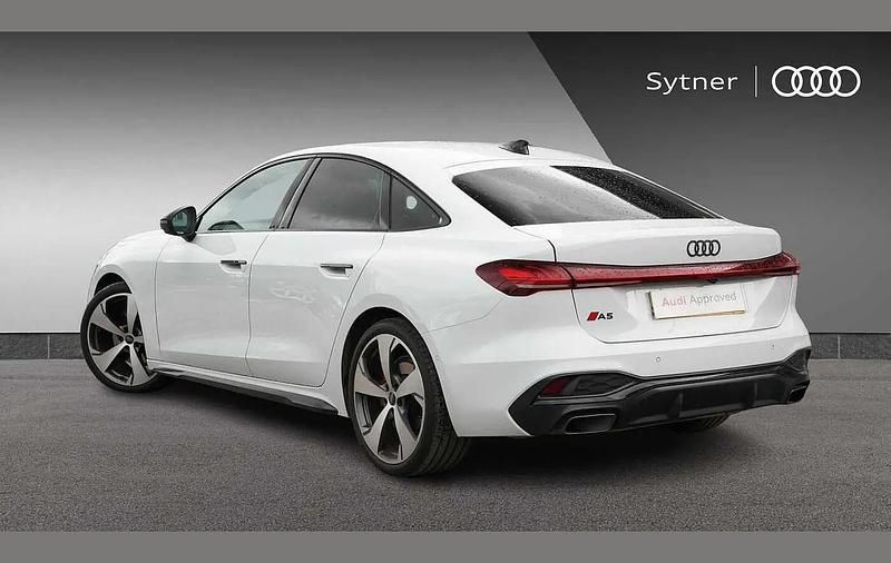 Used Audi A5 Advanced 200 HP (147 kW) 2024 White Sedan