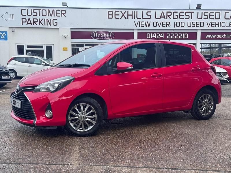 Used Toyota Yaris 2016 Red Hatchback