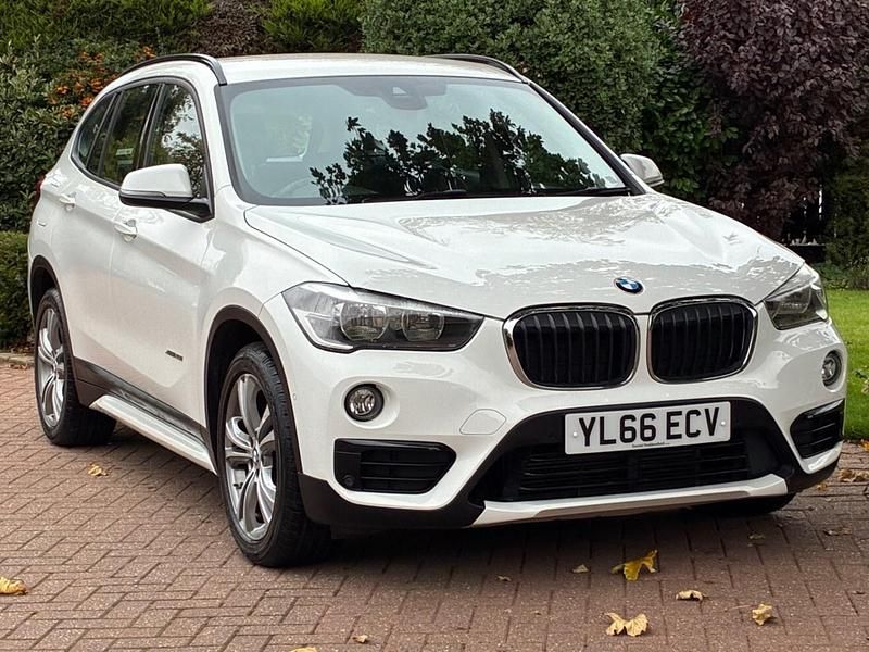 White Used 2016 BMW X1 Sport Line SUV | £12,995 (A bit pricey) - Image 1/4