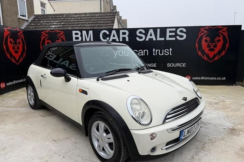 Used Mini ONE 2007 White Hatchback