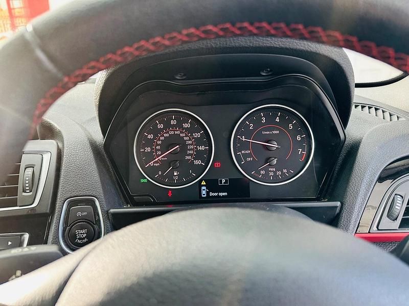 Used BMW 120 Sport Line 177 HP (130 kW) 2015 White Hatchback