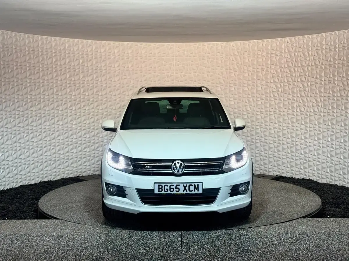 Used VW Tiguan R-line Edition 184 HP (135 kW) 2015 White SUV