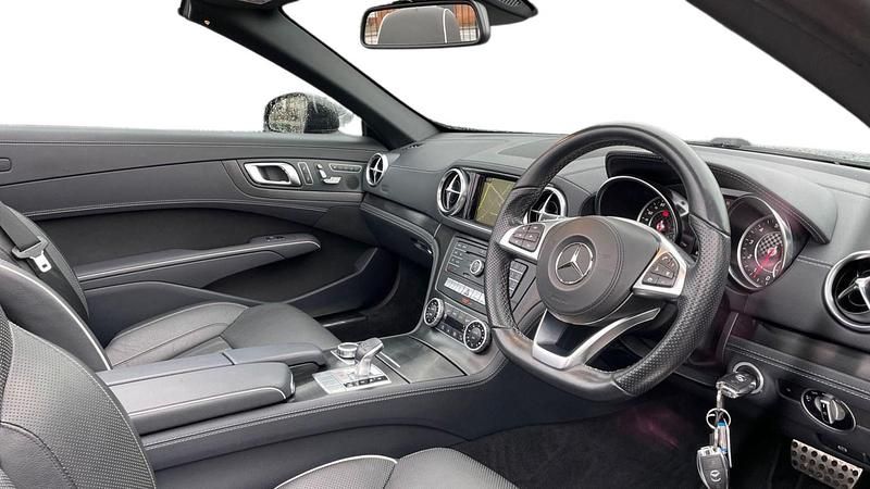 Used Mercedes SL400 AMG line 367 HP (269 kW) 2018 Black Cabriolet