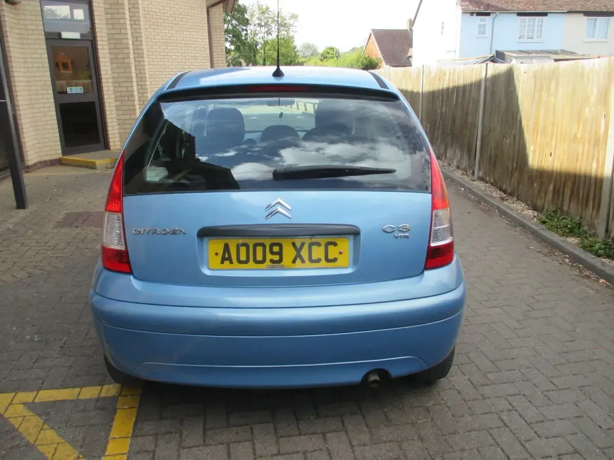 Used Citroën C3 VTR Sport 75 HP (55 kW) 2009 Blue Hatchback