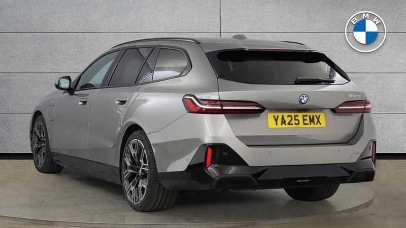 Used BMW 530e M Sport 295 HP (216 kW) 2025 Grey Estate