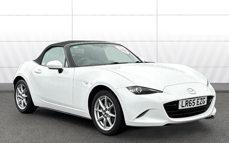 Used 2018 Mazda MX5 Cabriolet | £10,017 (Good price) - Image 1/4