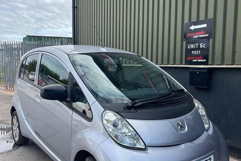 Used Peugeot iON 47 kW (64 HP) 2012 Hatchback