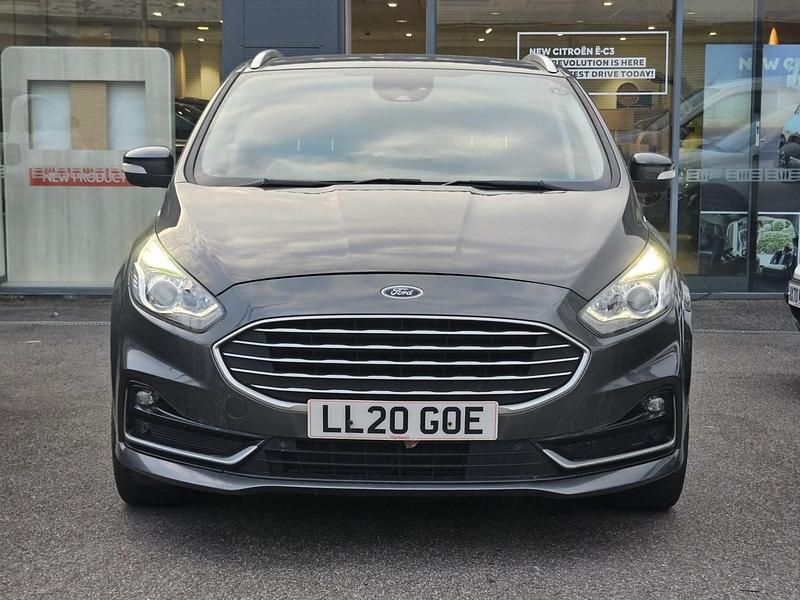 Used Ford S-MAX Titanium 148 HP (108 kW) 2020 Grey MPV