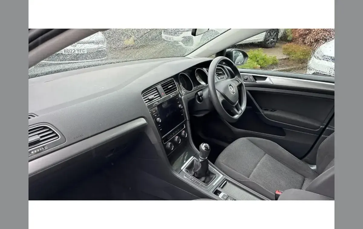 Used VW Golf VIII S 113 HP (83 kW) 2020 Black Hatchback