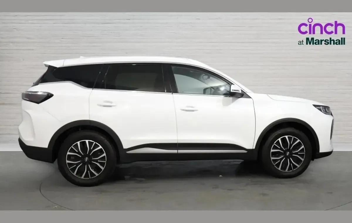 New Chery Tiggo 7 197 HP (144 kW) 2026 White SUV