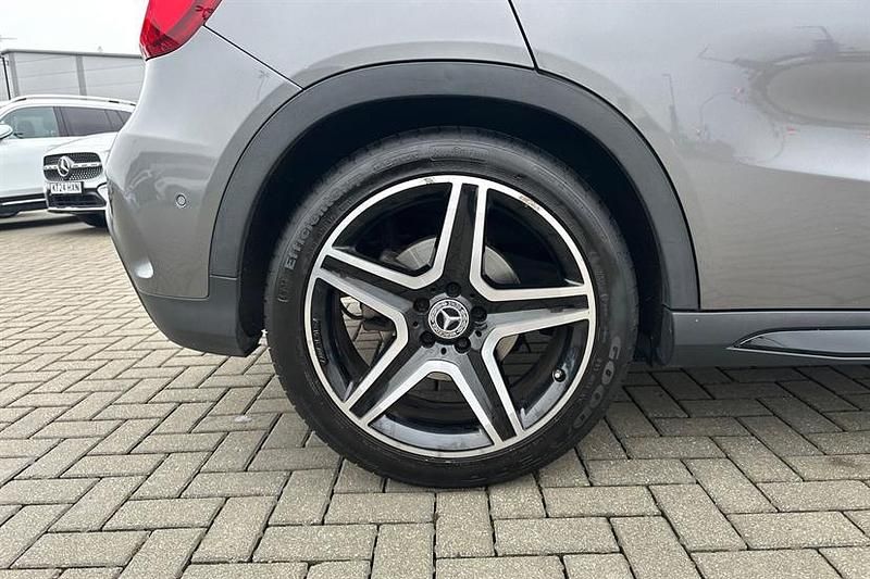 Used Mercedes GLA220 AMG line 170 HP (125 kW) 2014 Grey SUV
