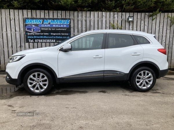 White Used 2018 Renault Kadjar Dynamique SUV | £8,450 (Good price) - Image 1/4