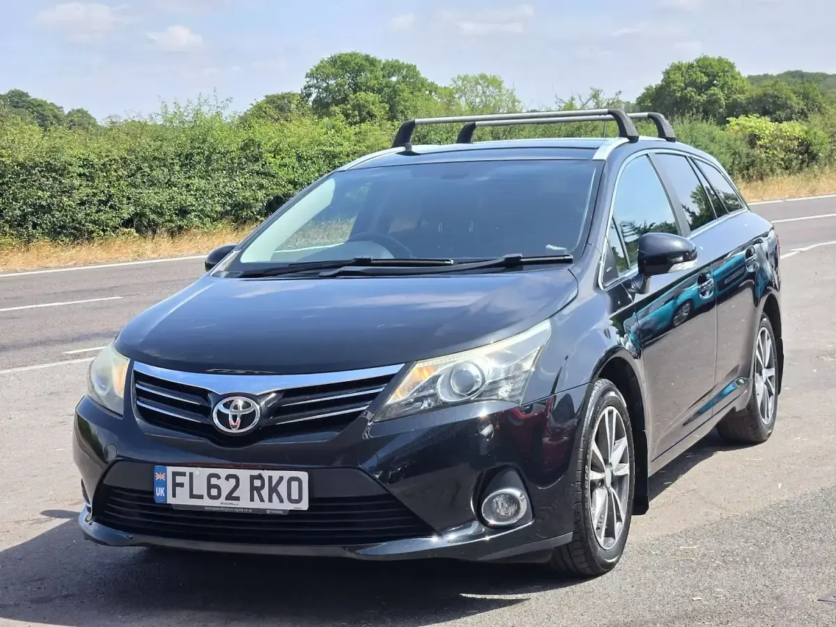 Used Toyota Avensis 2012 Black Estate