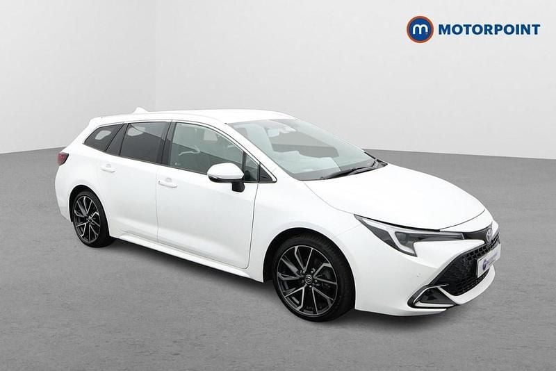 Used Toyota Corolla 2023 White Estate