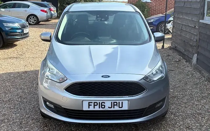 Used Ford Grand C-Max Zetec 120 HP (88 kW) 2019 MPV