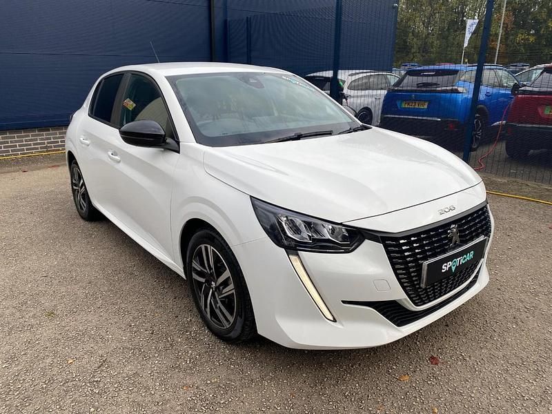 White Used 2023 Peugeot 208 Active+ Hatchback | £14,750 (Fair price) - Image 1/4