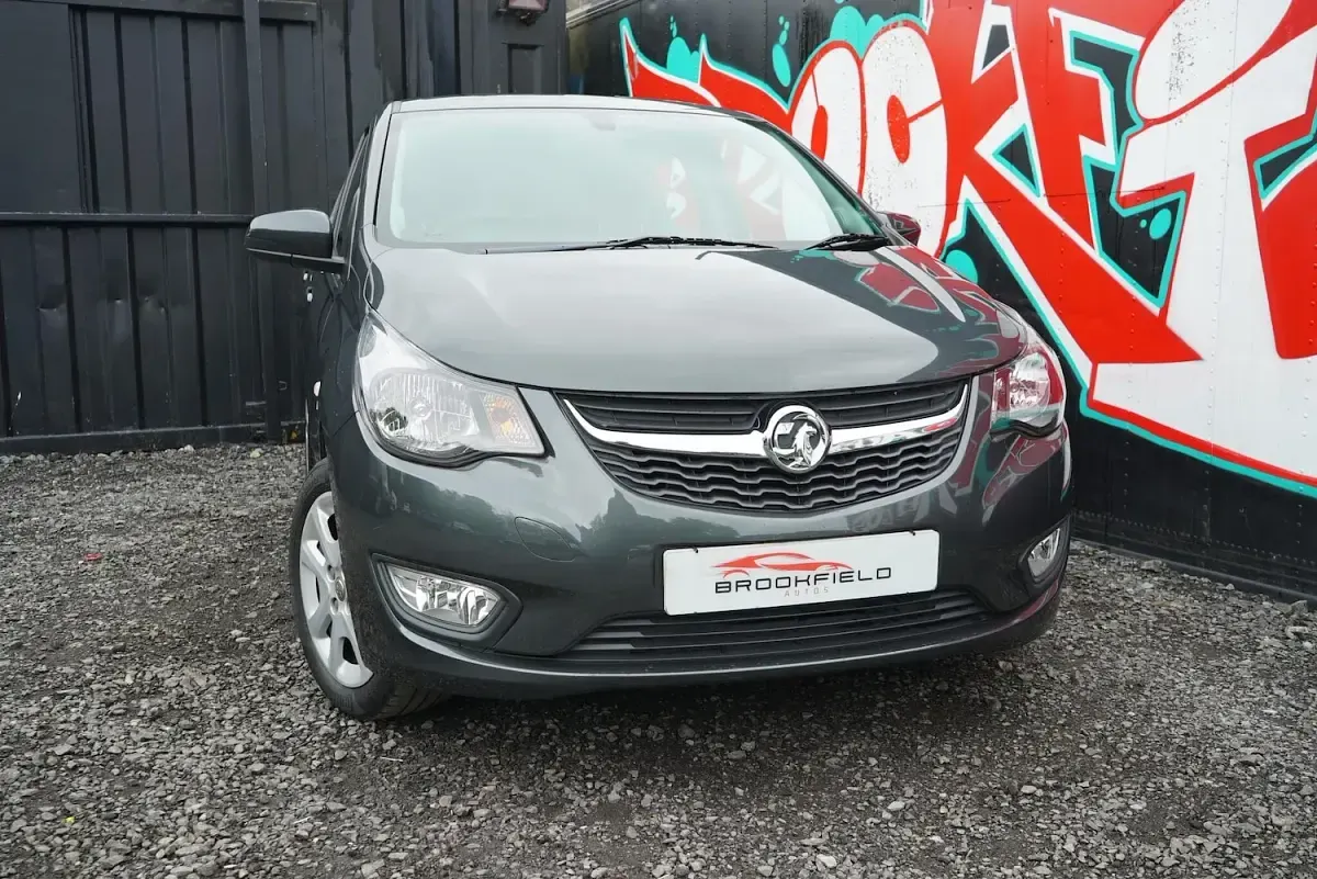 Used Vauxhall Viva 75 HP (55 kW) 2017 Grey Hatchback