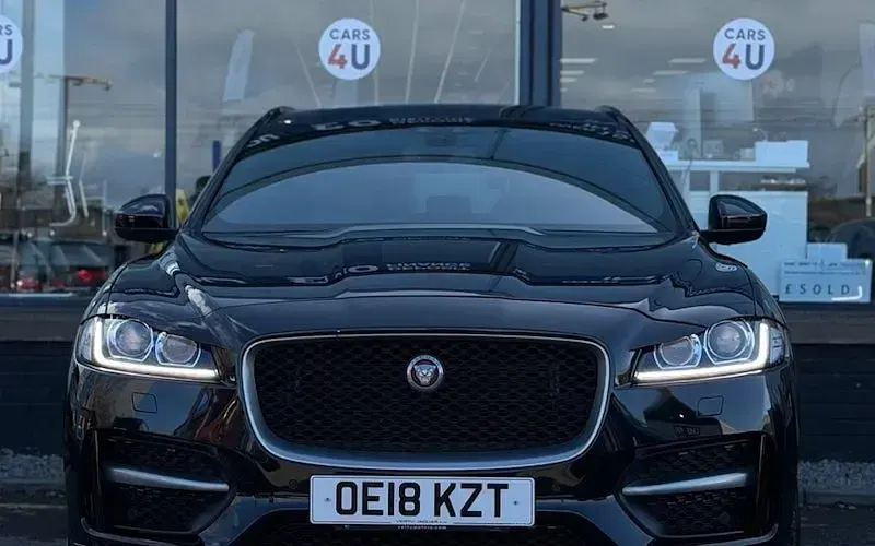 Used Jaguar F-Pace R-Sport 179 HP (131 kW) 2020 SUV