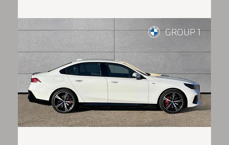 Used BMW i5 M Sport 250 kW (340 HP) 2024 White Sedan
