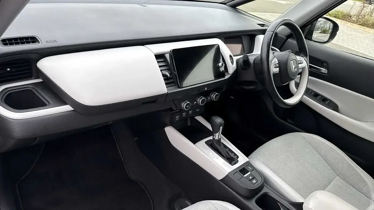Second-hand Honda Jazz Hybrid 109 CP (80 kW) 2023 Negru Hatchback