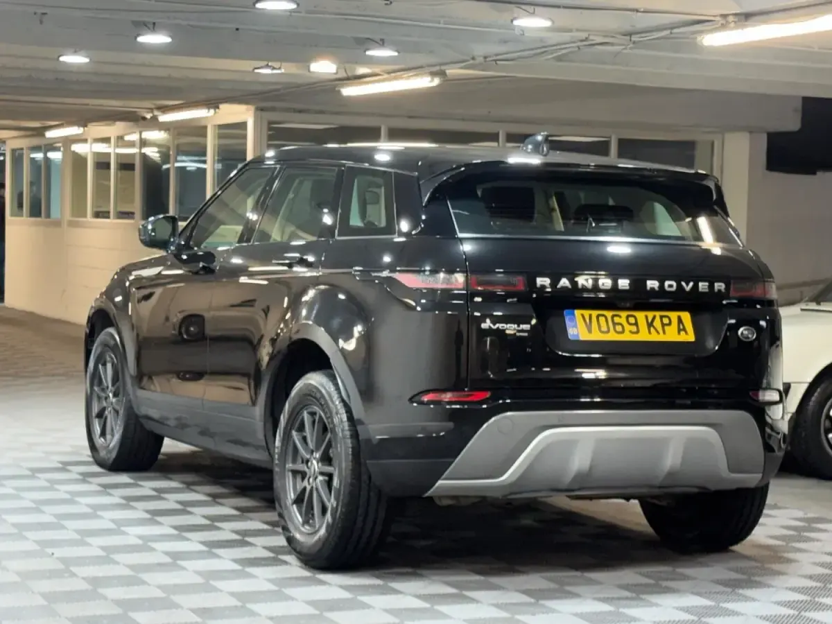 Used Land Rover Range Rover evoque S 2019 Black SUV