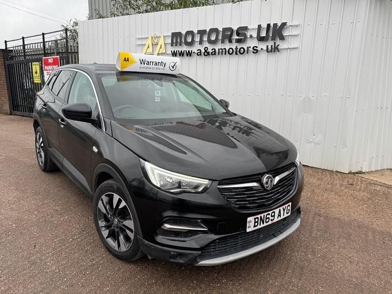 Used Vauxhall Grandland X Sport 177 HP (130 kW) 2019 Black SUV
