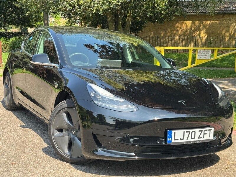 Black Used 2020 Tesla Model 3 Standard Range Sedan | £14,495 (A bit pricey) - Image 1/4