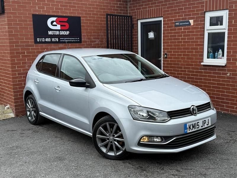 Silver Used 2015 VW Polo Design Hatchback | £4,990 (Fair price) - Image 1/4