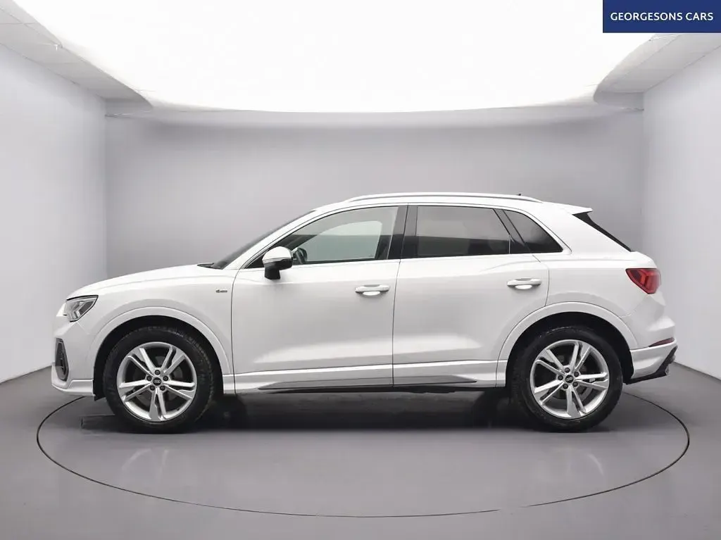 Used Audi Q3 S-Line 150 HP (110 kW) 2021 White SUV