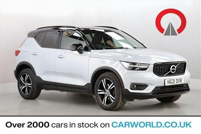 Silver Used 2021 Volvo XC40 R-Design SUV | £15,990 (Fair price) - Image 1/4