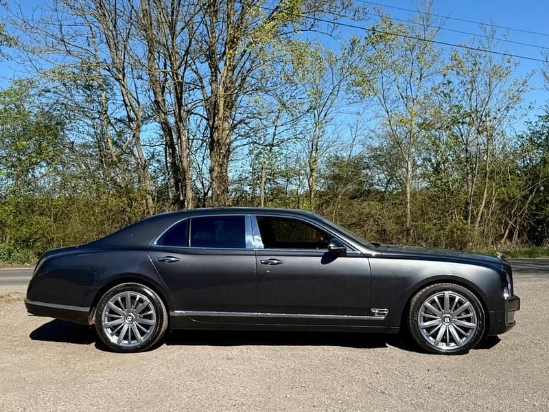 Used Bentley Mulsanne 512 HP (376 kW) 2013 Grey Sedan