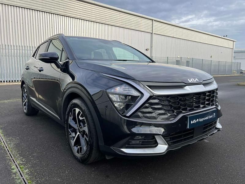 Black Used 2025 Kia Sportage SUV | £27,390 (Super price) - Image 1/4