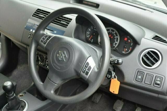 Used Suzuki Swift 2006 Hatchback