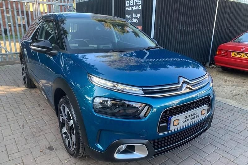 Used Citroën C4 Cactus Flair 2019 Blue Hatchback