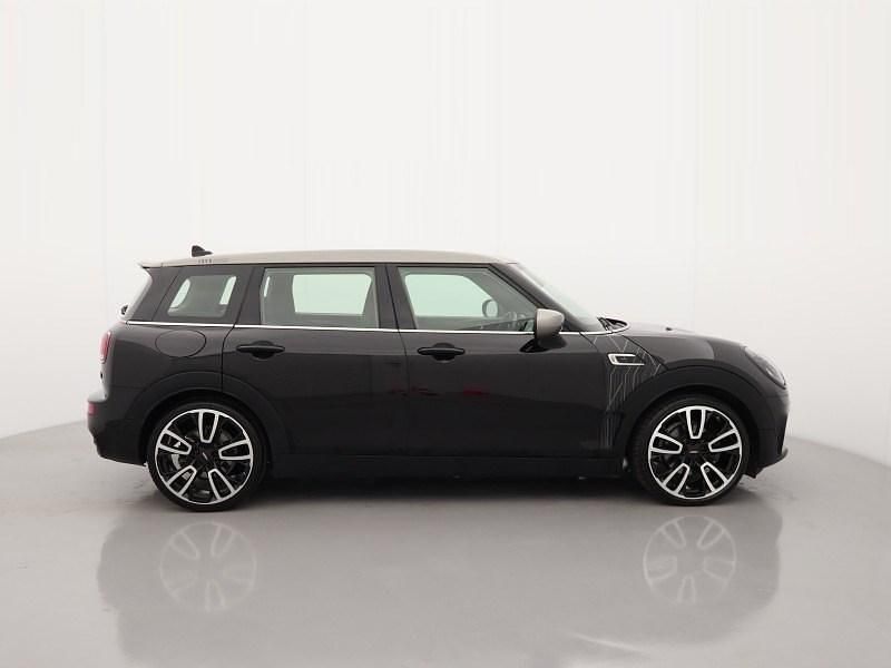 Used Mini Cooper Clubman 134 HP (98 kW) 2022 Black Estate