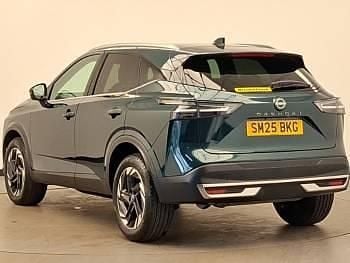 Used Nissan Qashqai N-Connecta 140 HP (102 kW) 2025 Green SUV