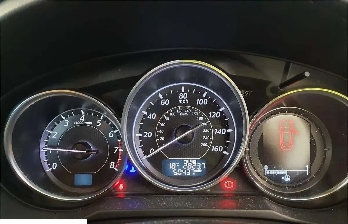 Used Mazda 6 2014 White Sedan