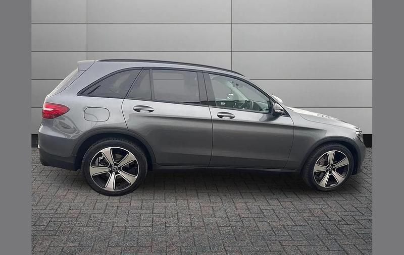 Used Mercedes GLC220 Urban 168 HP (123 kW) 2019 Grey SUV