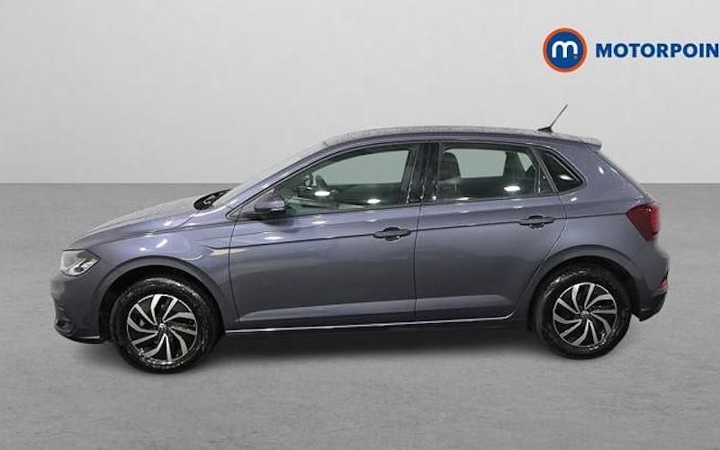 Used VW Polo Life 80 HP (58 kW) 2024 Grey Hatchback