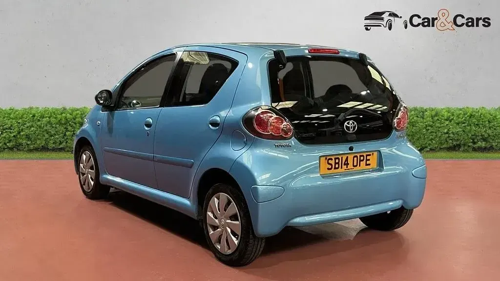 Used Toyota Aygo 2014 Blue Hatchback