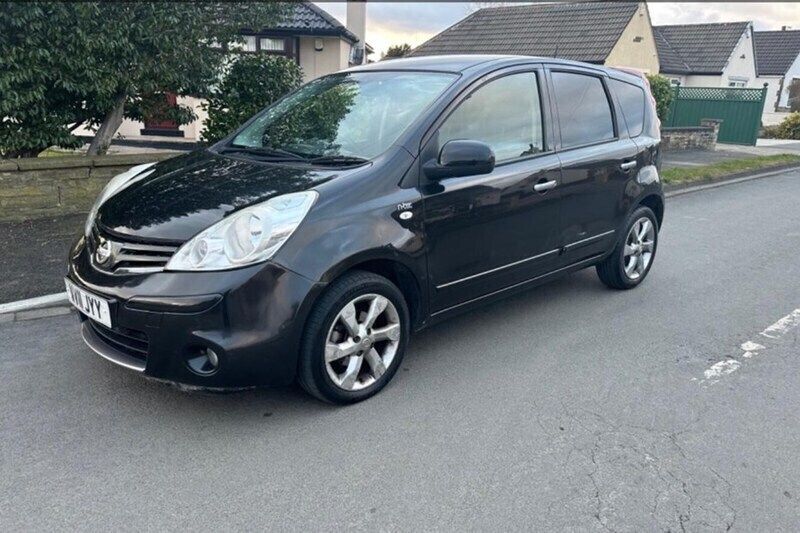 Black Used 2011 Nissan Note N-TEC MPV | £2,995 (Good price) - Image 1/1