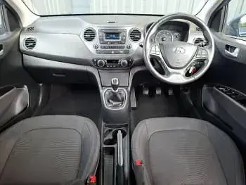 Used Hyundai i10 Premium 87 HP (63 kW) 2017 Blue Hatchback