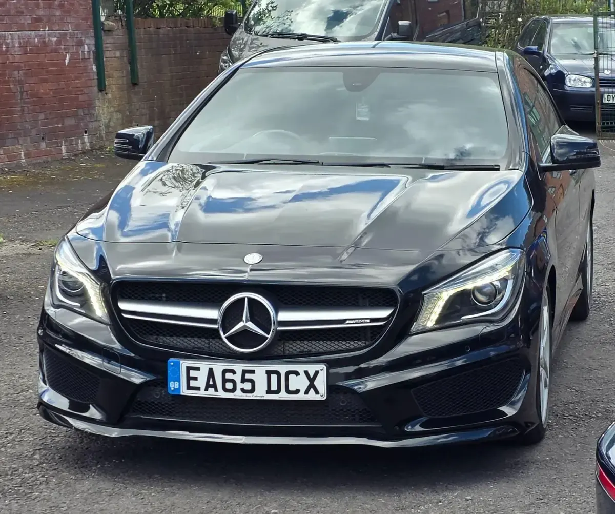 Usado Mercedes CLA200 AMG 136 HP (100 kW) 2015 Preto Sedan