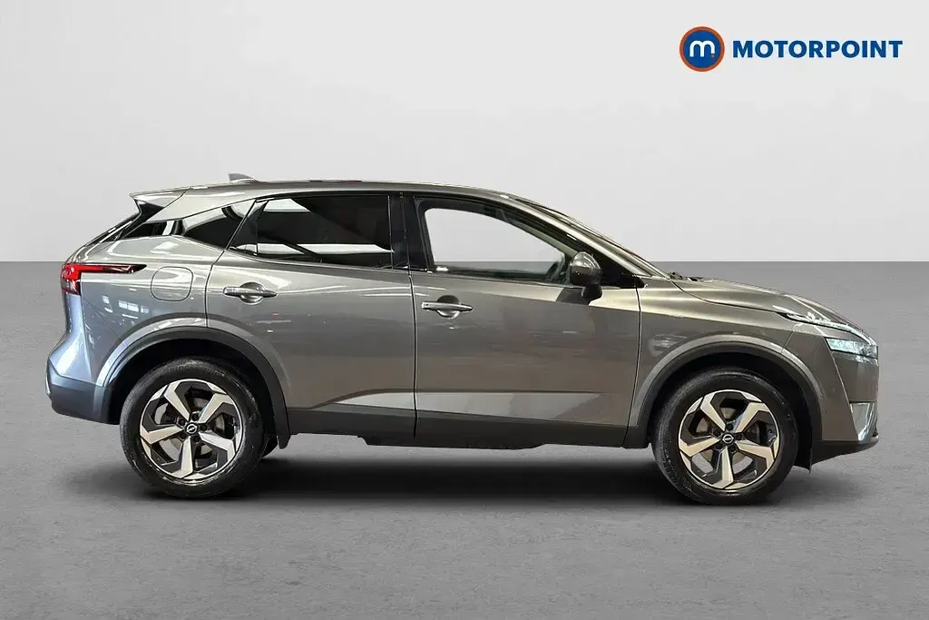 Used Nissan Qashqai N-Connecta 158 HP (116 kW) 2023 Grey SUV